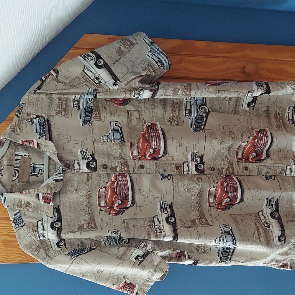 Clearwater outfitters Chevy Apache men's button down shirt